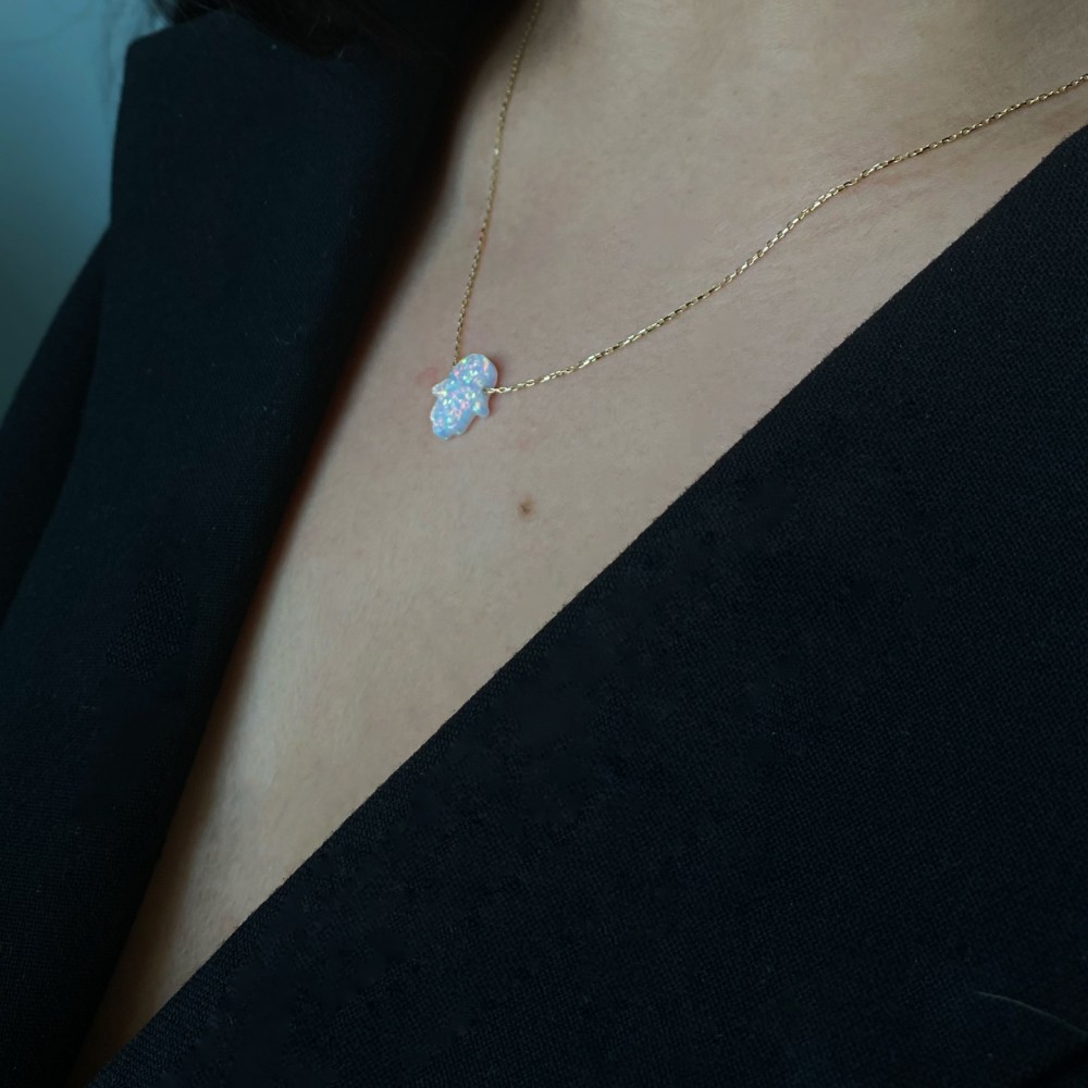Altın Opal Fatmanın Eli Kolye Altın Opal Fatmanın Eli Kolye