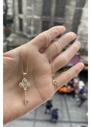 Altın Anahtar Kolye